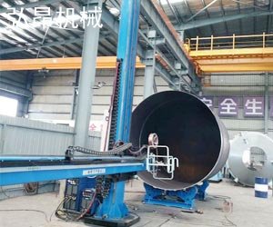 燈桿焊接機